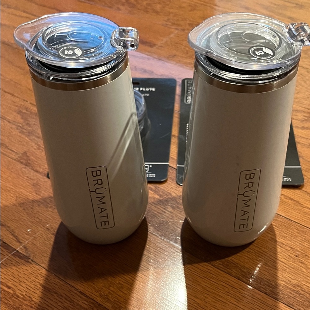 Two BrüMate Insulated Flutes